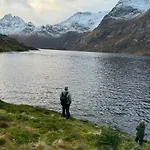 Moskenes I Lofoten, Autentisk Hus Midt I Fiskevaeret A