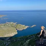 Holiday home Moskenes I Lofoten, Autentisk Hus Midt I Fiskevaeret A Sorvagen