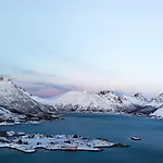 Moskenes I Lofoten, Autentisk Hus Midt I Fiskevaeret A