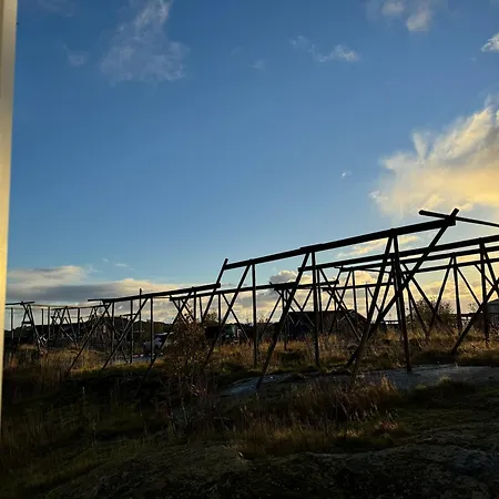 Moskenes I Lofoten, Autentisk Hus Midt I Fiskevaeret A Sørvågen