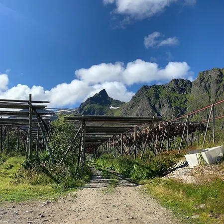 Casa de Férias Moskenes I Lofoten, Autentisk Hus Midt I Fiskevaeret A *