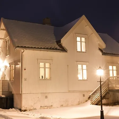 Dom wakacyjny Moskenes I Lofoten, Autentisk Hus Midt I Fiskevaeret A