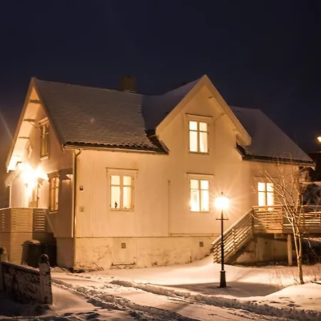בית נופש Moskenes I Lofoten, Autentisk Hus Midt I Fiskevaeret A *